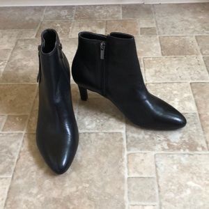 Clarks black low heel boot
